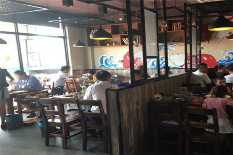 吃噻不吐骨头的酸菜鱼